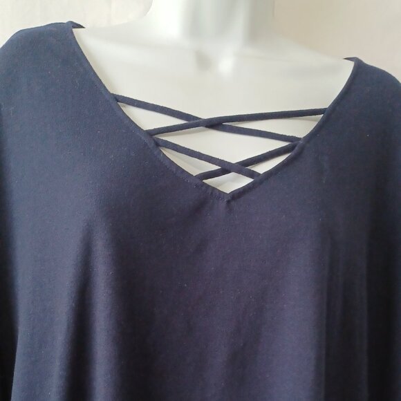 Catherines top blue 3/4 sleeeve v neck criss cross sz 4X - Picture 4 of 6